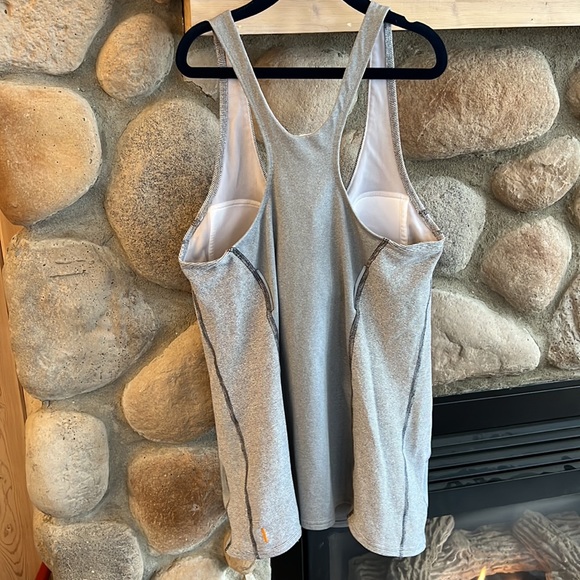 Lucy gray and white striped running athletic yoga tank top. - Picture 4 of 5